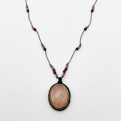 Talisman Small India Quartz Rose